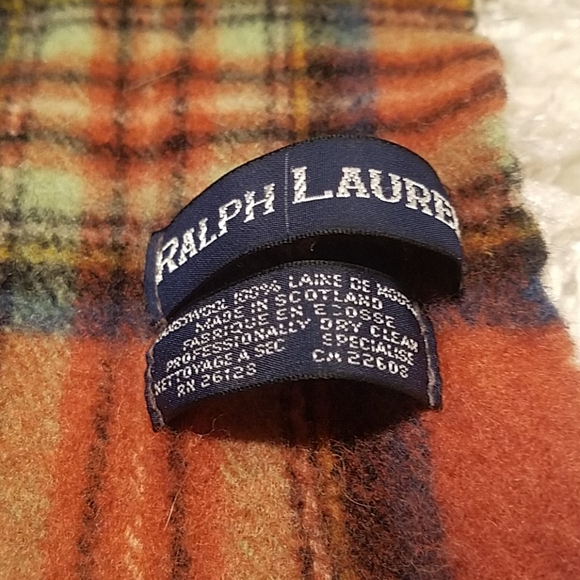 Sold! Scarf RL - Picture 2 of 2